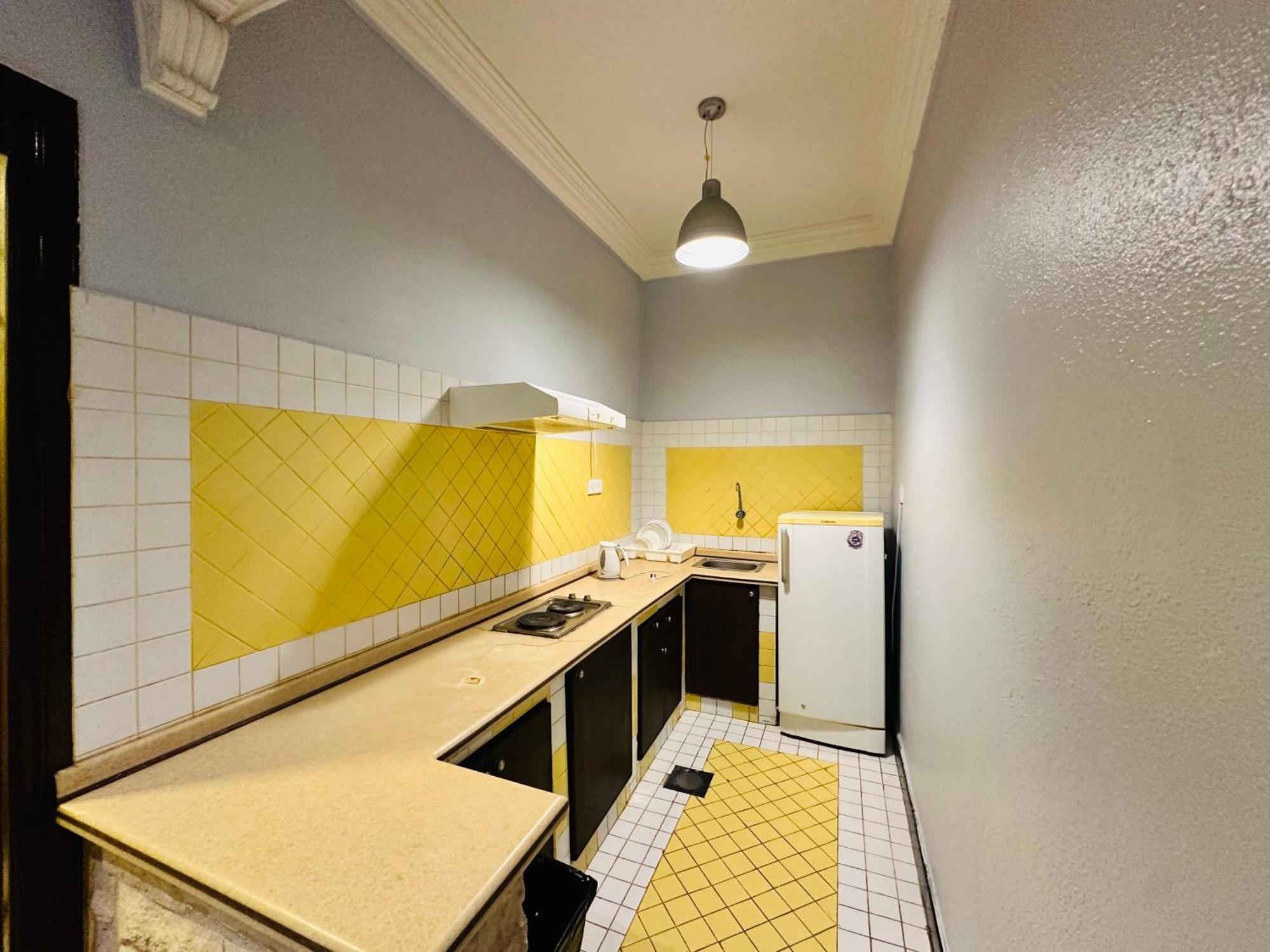 Delmon Aparthotel 3*